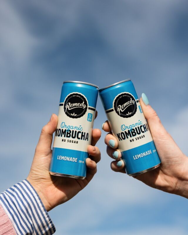 VERY IMPORTANT QUESTION.

What do you like about kombucha?

Lots of people think it's weird. You guys clearly don't (which is why we 💙 you). So how would you convince people kombucha is worth taking for a spin?